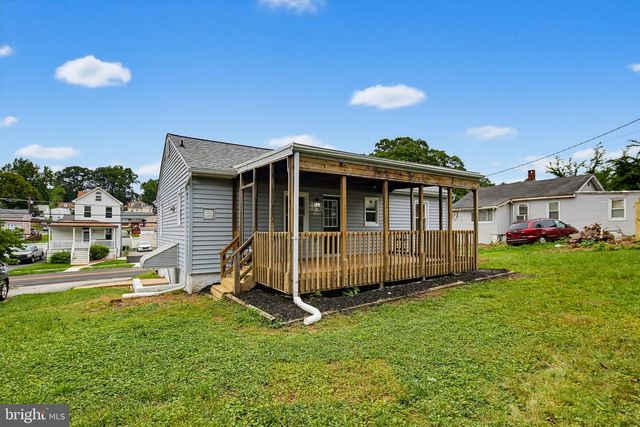 323 3RD AVE, Baltimore, MD 21227