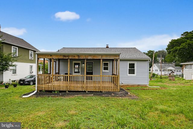 323 3RD AVE, Baltimore, MD 21227