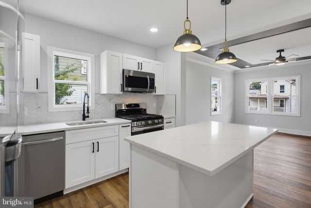 323 3RD AVE, Baltimore, MD 21227