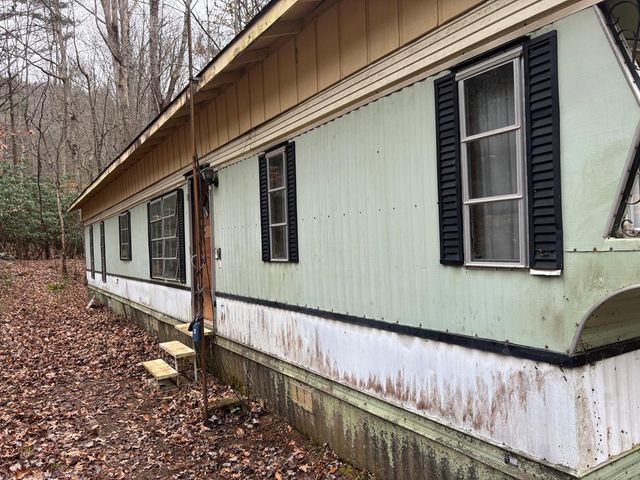 366 Gander Gap Road, Hiawassee, GA 30546