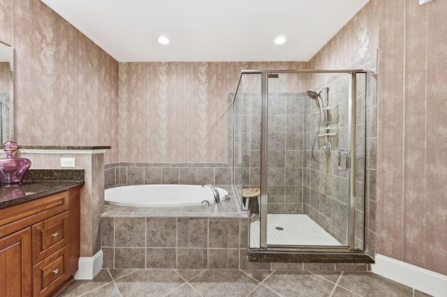8575 San Marcello Dr Unit 302, Myrtle Beach, SC 29579