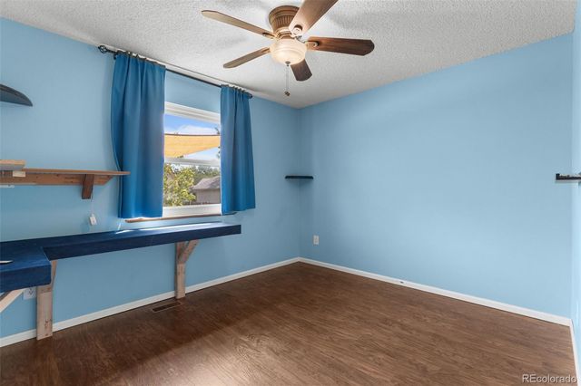 1142 S Edinburgh Drive, Loveland, CO 80537