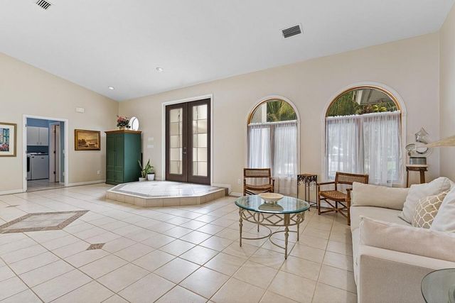 8601 S Ocean Drive, Jensen Beach, FL 34957