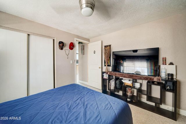 8705 E CORALBELL Avenue, Mesa, AZ 85208