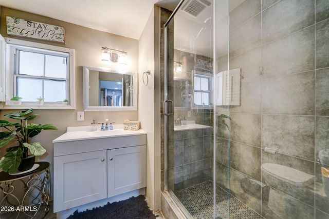 8705 E CORALBELL Avenue, Mesa, AZ 85208