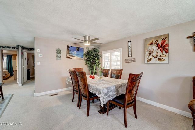 8705 E CORALBELL Avenue, Mesa, AZ 85208