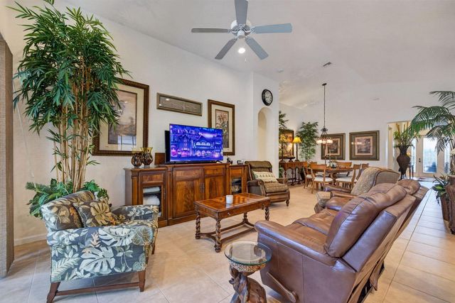 2206 Newport Isles Boulevard, Port St. Lucie, FL 34953