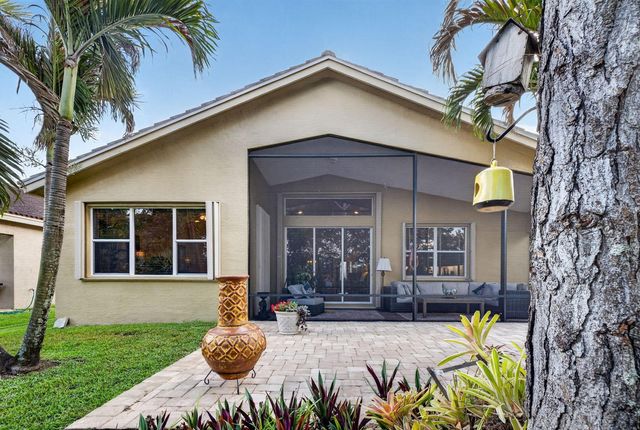 2206 Newport Isles Boulevard, Port St. Lucie, FL 34953