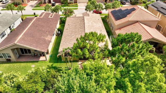 2206 Newport Isles Boulevard, Port St. Lucie, FL 34953