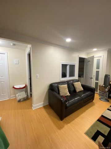 67-97 136th Street A, Flushing, NY 11367