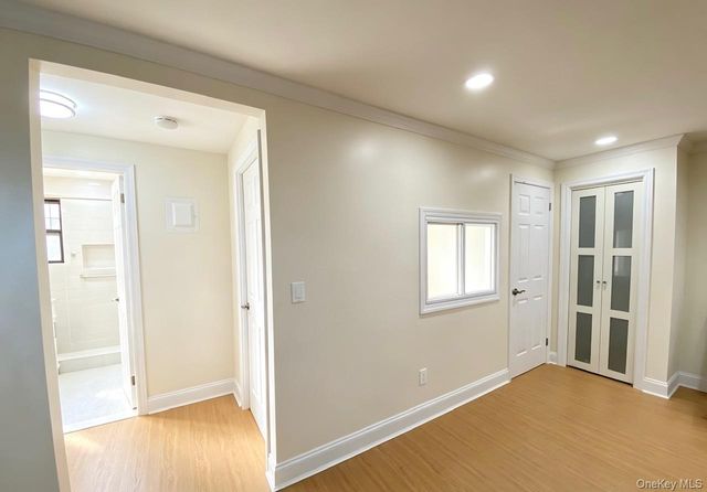 67-97 136th Street A, Flushing, NY 11367