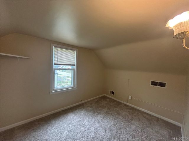 6160 McGuire Street, Taylor, MI 48180