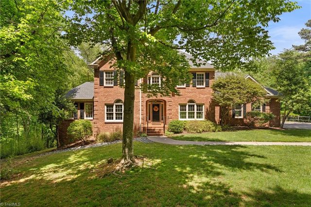 7706 Holly Field Road, Clemmons, NC 27012