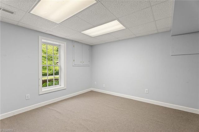 7706 Holly Field Road, Clemmons, NC 27012