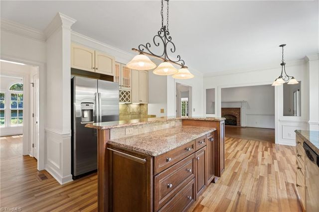 7706 Holly Field Road, Clemmons, NC 27012