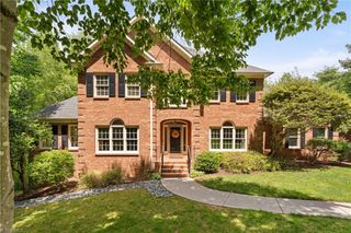7706 Holly Field Road, Clemmons, NC 27012