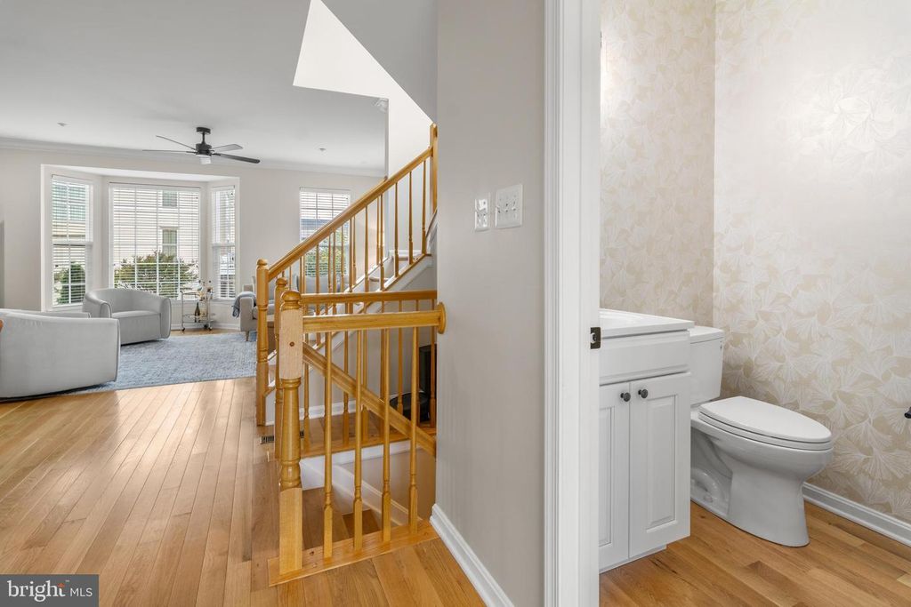 Image 33 of property listing at 1056 PIPISTRELLE CT, Odenton, MD 21113