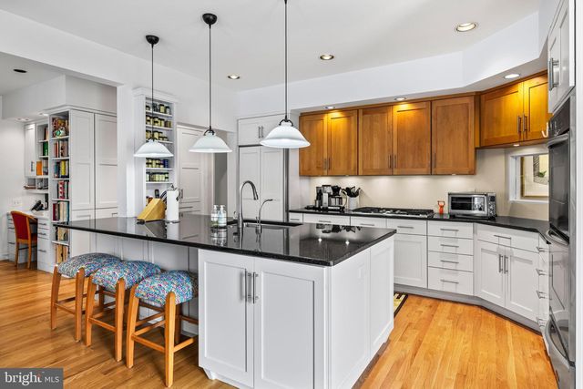 1917 OLD COURT RD, Baltimore, MD 21204
