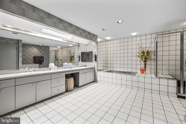 1917 OLD COURT RD, Baltimore, MD 21204