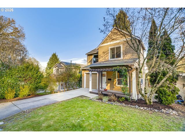 6014 S VIEW POINT Ter, Portland, OR 97239