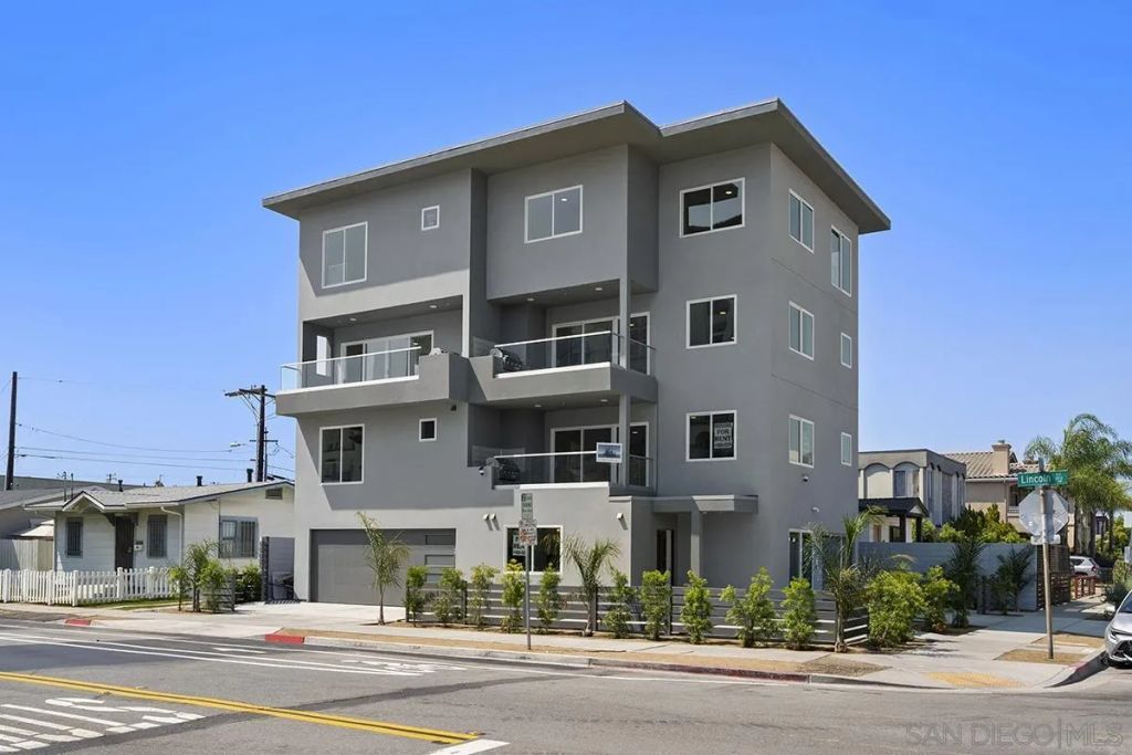 4004 Ohio Street 2, San Diego, CA 92104