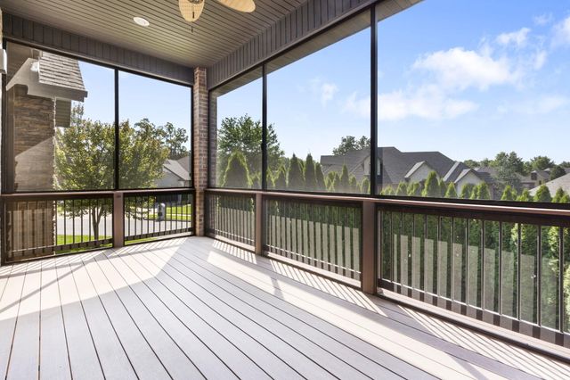 1362 E Siler Parkway, Springfield, MO 65804