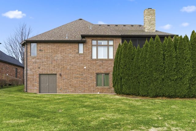 1362 E Siler Parkway, Springfield, MO 65804