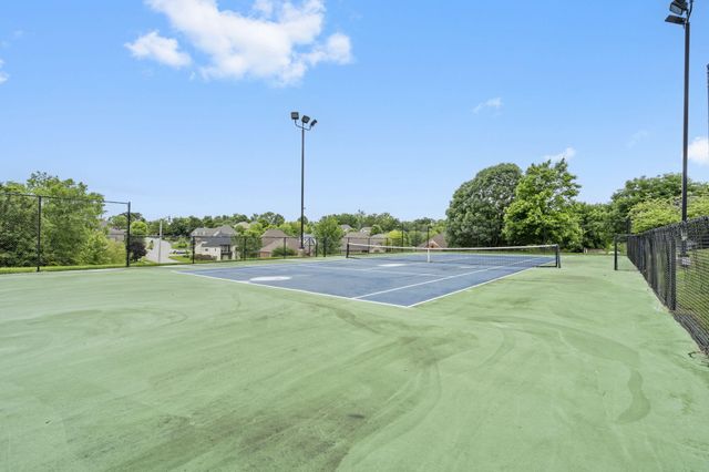 1362 E Siler Parkway, Springfield, MO 65804