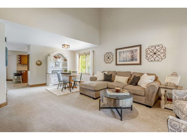 2521 5th St SW, Loveland, CO 80537