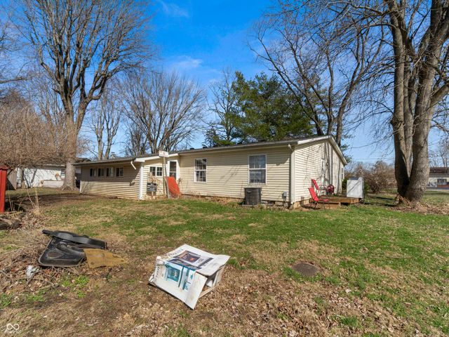 928 S Broadway Street, Pendleton, IN 46064