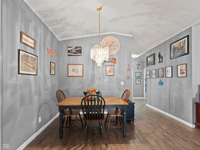 928 S Broadway Street, Pendleton, IN 46064