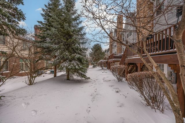 21889 W Talia Lane, Deer Park, IL 60010