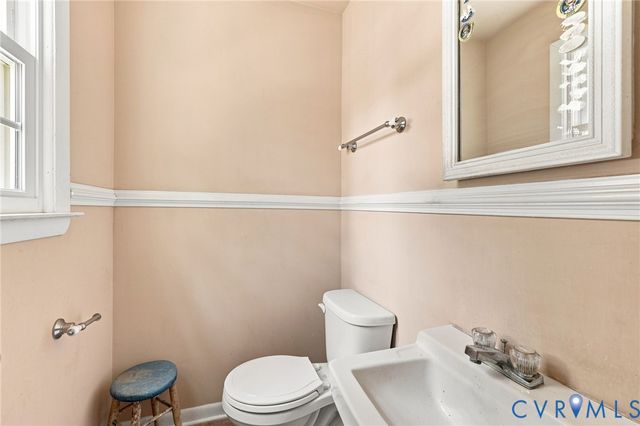 1106 Stewart Ave, Hopewell, VA 23860