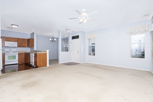 5110 Edgewater Court 5110, Plainfield, IL 60586