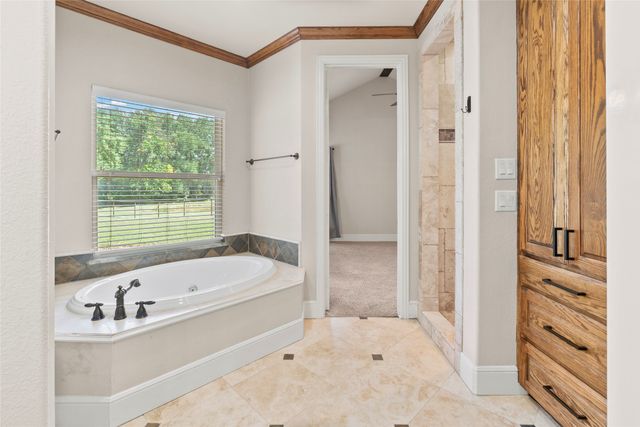 239 County Road 4105, Bonham, TX 75418