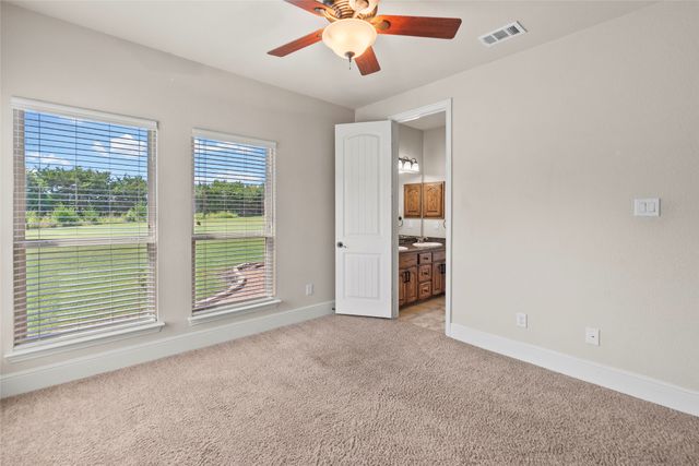 239 County Road 4105, Bonham, TX 75418