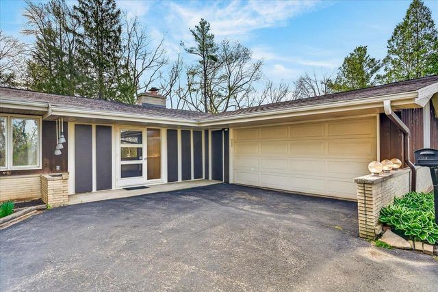 6401 Purcell Road, Belleville, WI 53508