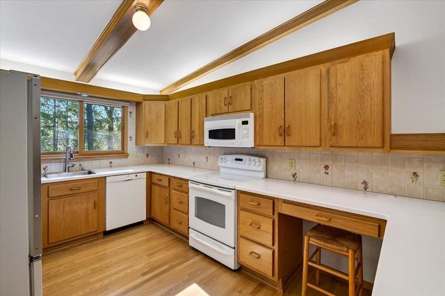 6401 Purcell Road, Belleville, WI 53508