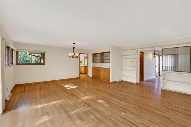 6401 Purcell Road, Belleville, WI 53508