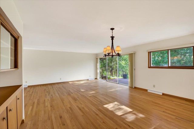 6401 Purcell Road, Belleville, WI 53508