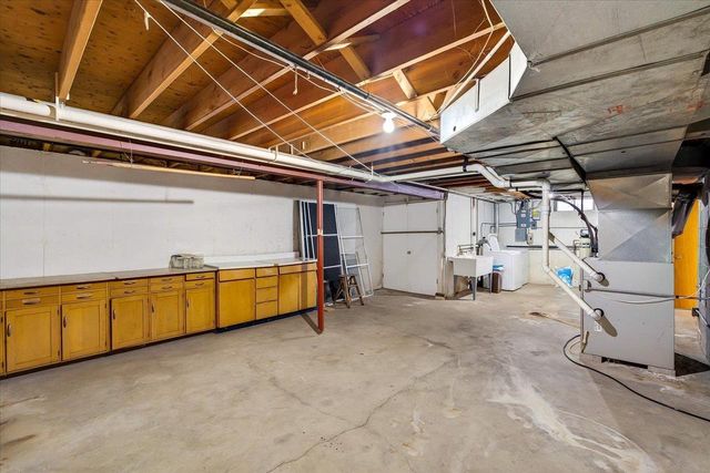 6401 Purcell Road, Belleville, WI 53508