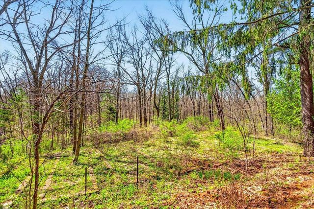 6401 Purcell Road, Belleville, WI 53508