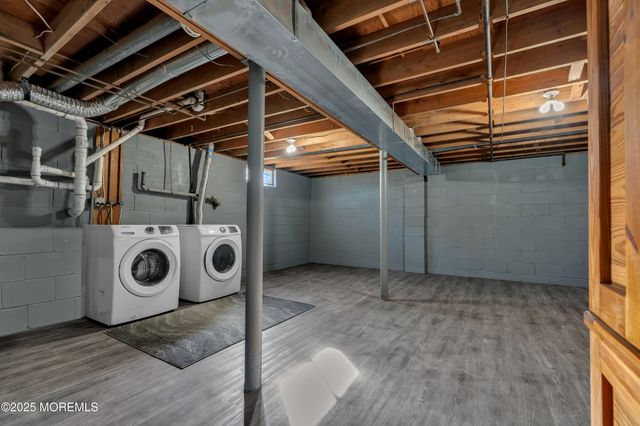 817 Beachwood Boulevard, Beachwood, NJ 08722