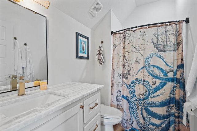 2 S Founders Way, Hattiesburg, MS 39401