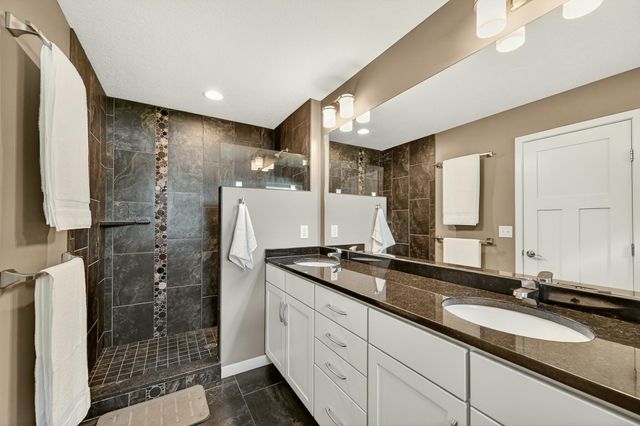 4624 Arctic Fox Road NW, Rochester, MN 55901