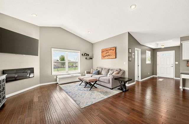 4624 Arctic Fox Road NW, Rochester, MN 55901