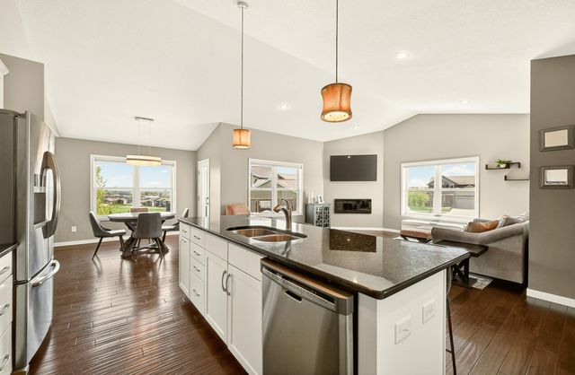 4624 Arctic Fox Road NW, Rochester, MN 55901