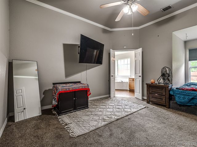 11226 S 274th East Avenue, Coweta, OK 74429