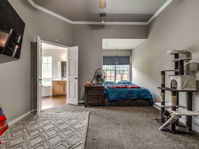 11226 S 274th East Avenue, Coweta, OK 74429