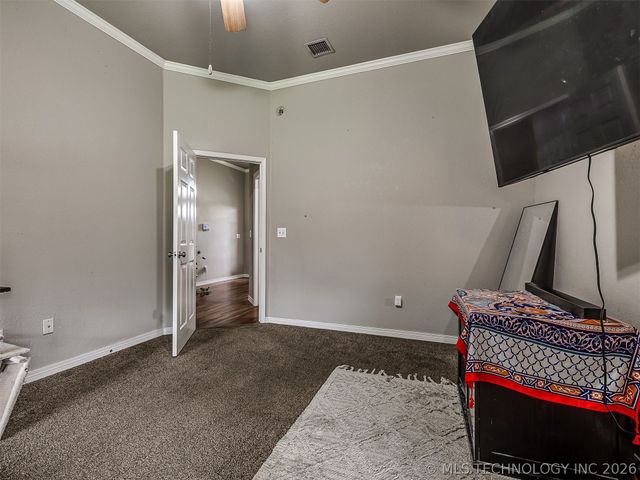 11226 S 274th East Avenue, Coweta, OK 74429